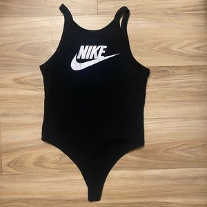 Nike one piece wmns Medium